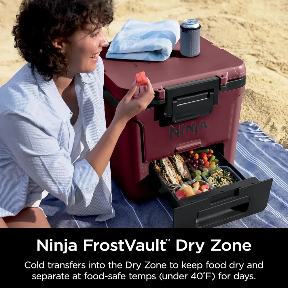 Ninja nevera portátil Frostvault FB230MR, con ruedas y cajón seco, 30 qt / 28,4 L | Merlot