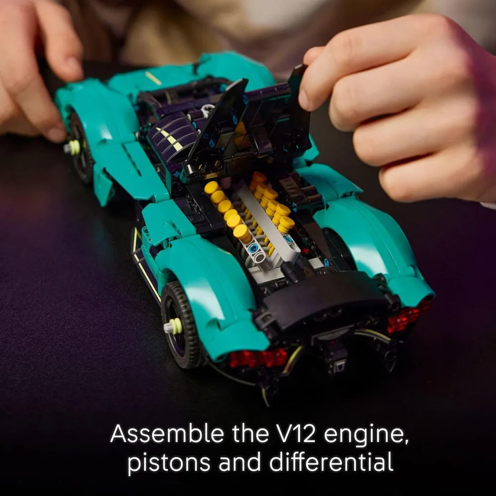 LEGO TECHNIC ASTON MARTIN VALKYRIE