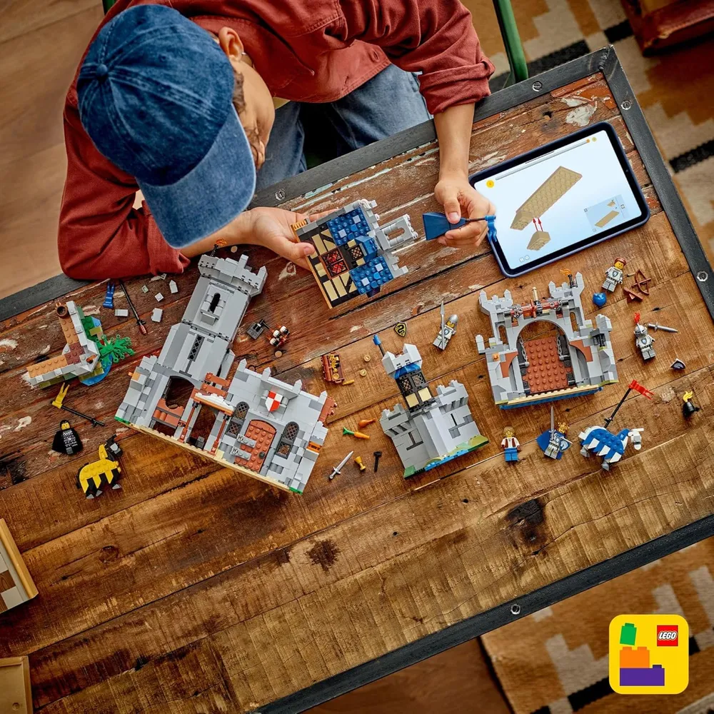 b0drw5t8j9_5_webp.webp Lego Creator 3 en 1 Castillo medieval con caballero y caballo, bloques