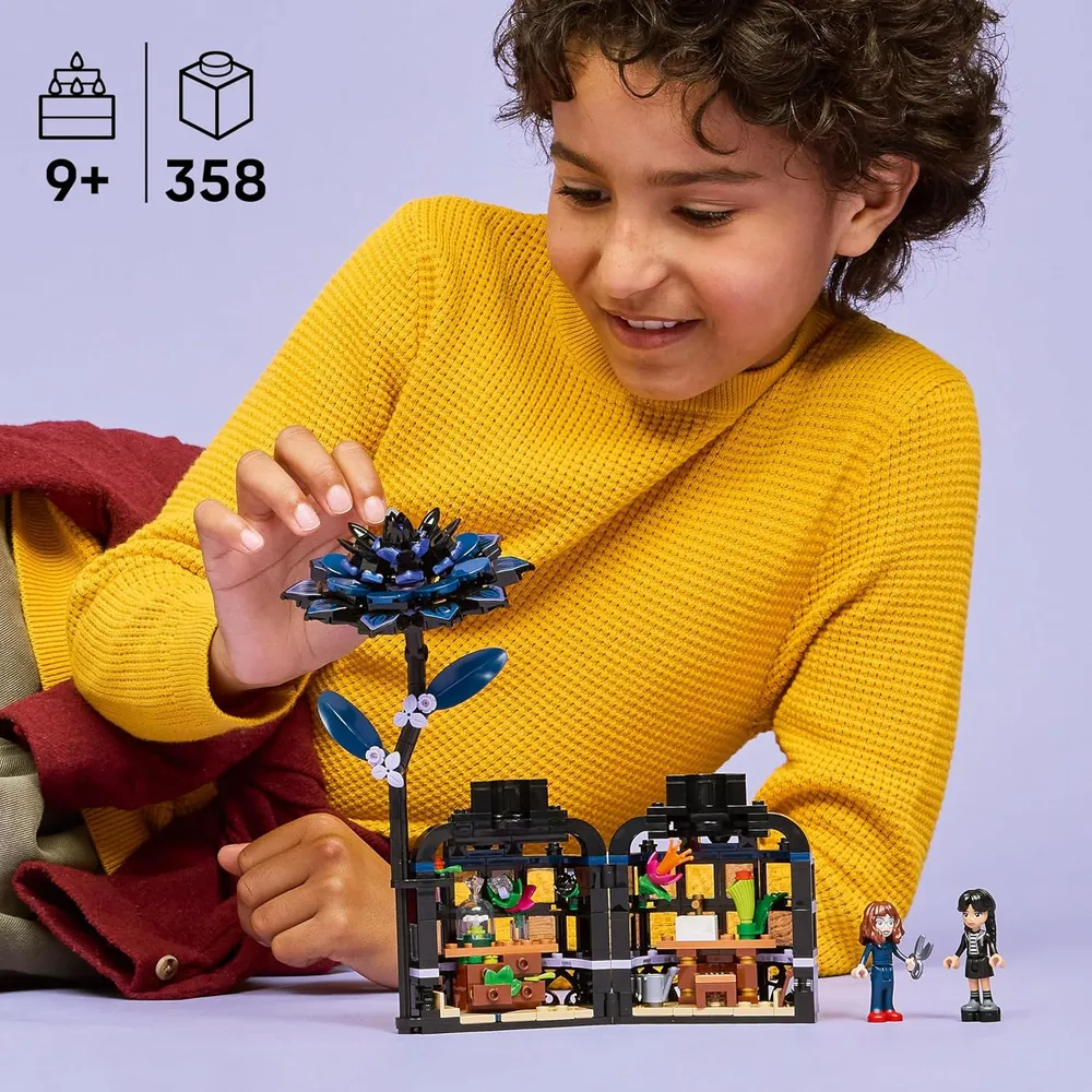 LEGO WEDNESDAY DALIA NEGRA