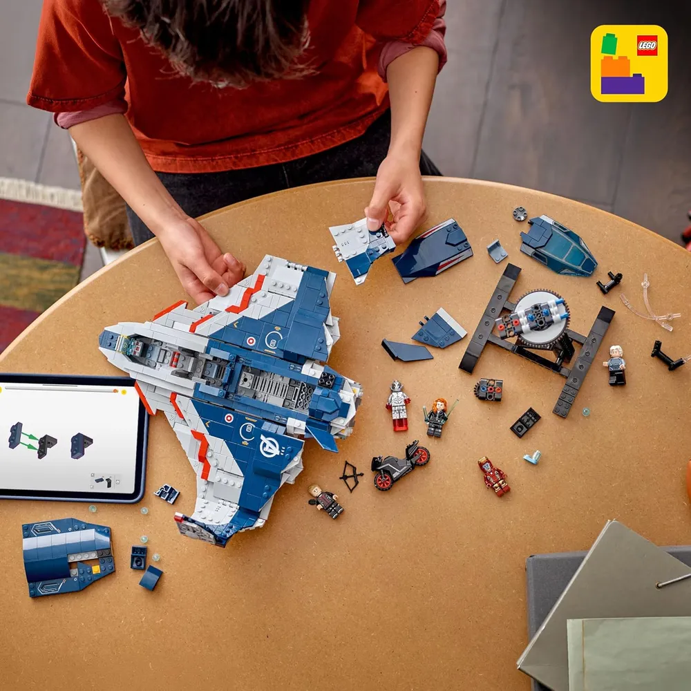 Lego Marvel Vengadores Quinjet de la era de Ultrón, set de construcción con 5 figuras