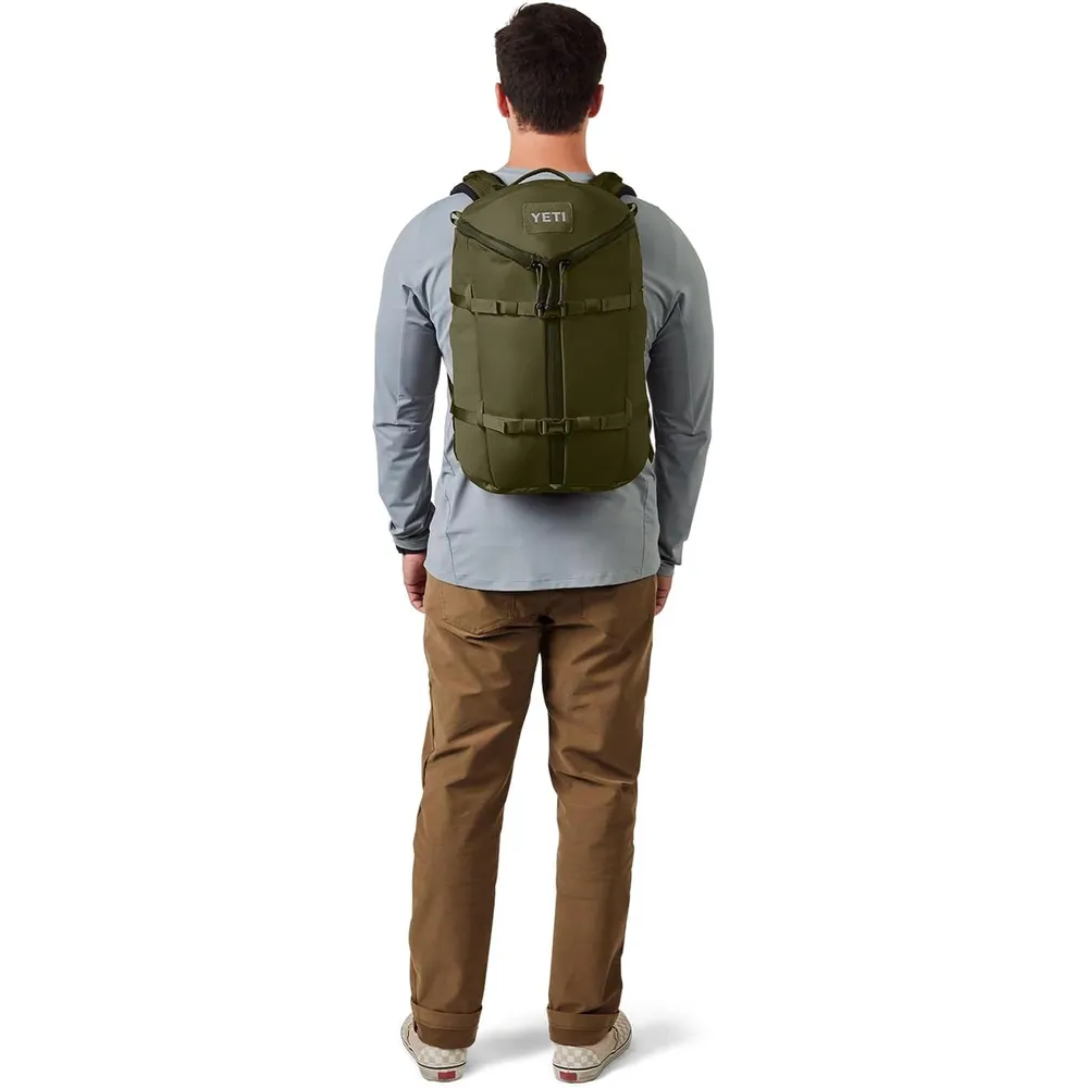 YETI Mochila de Viaje de 27L | Verde Olivo