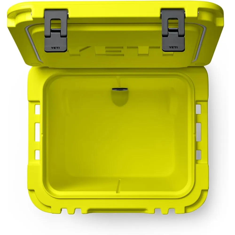 b0ds6mlygd_4_webp.webp YETI Roadie 48 Cooler Con Ruedas Y Mango Retráctil | Amarillo Neón