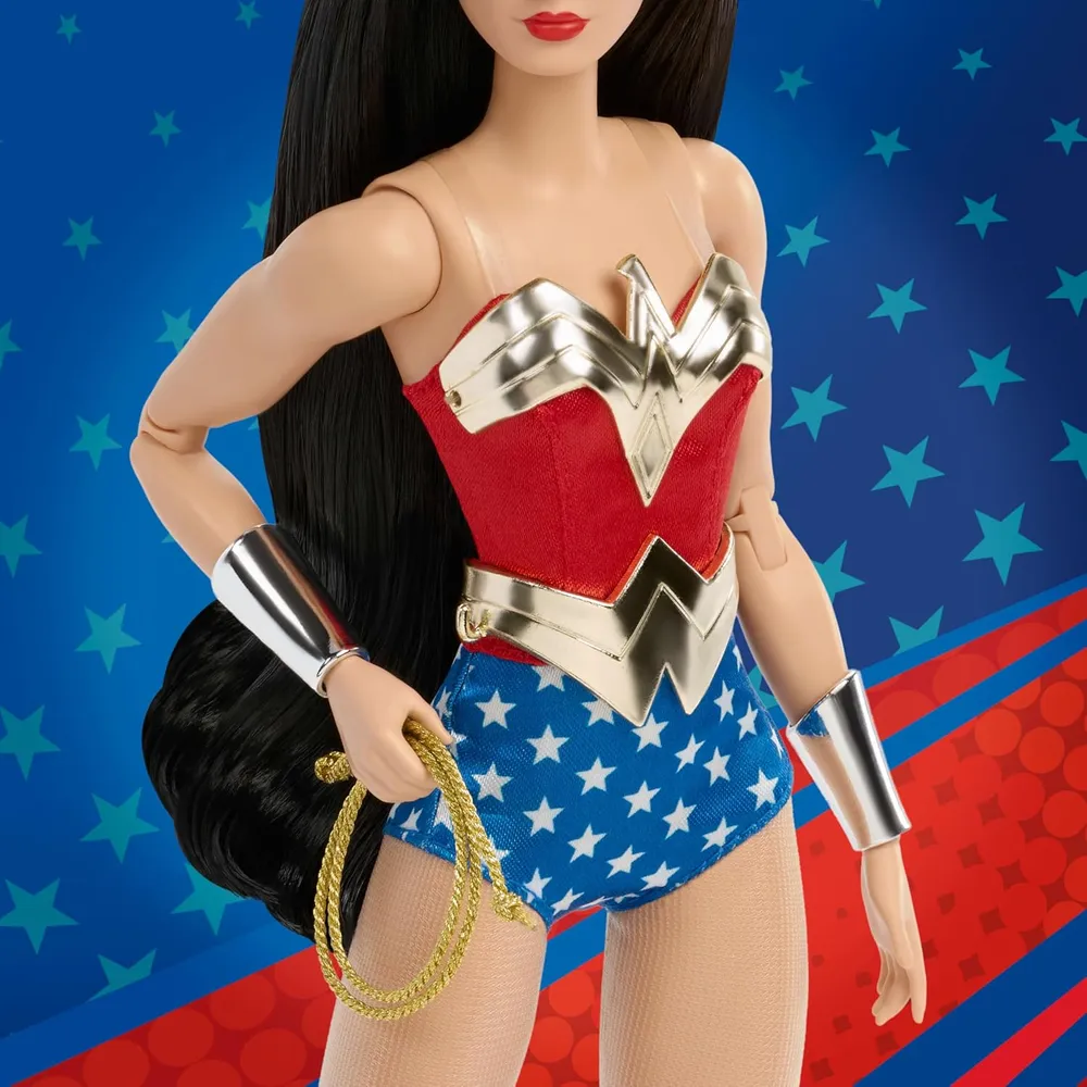 BARBIE SIGNATURE WONDER WOMAN MUÑECA