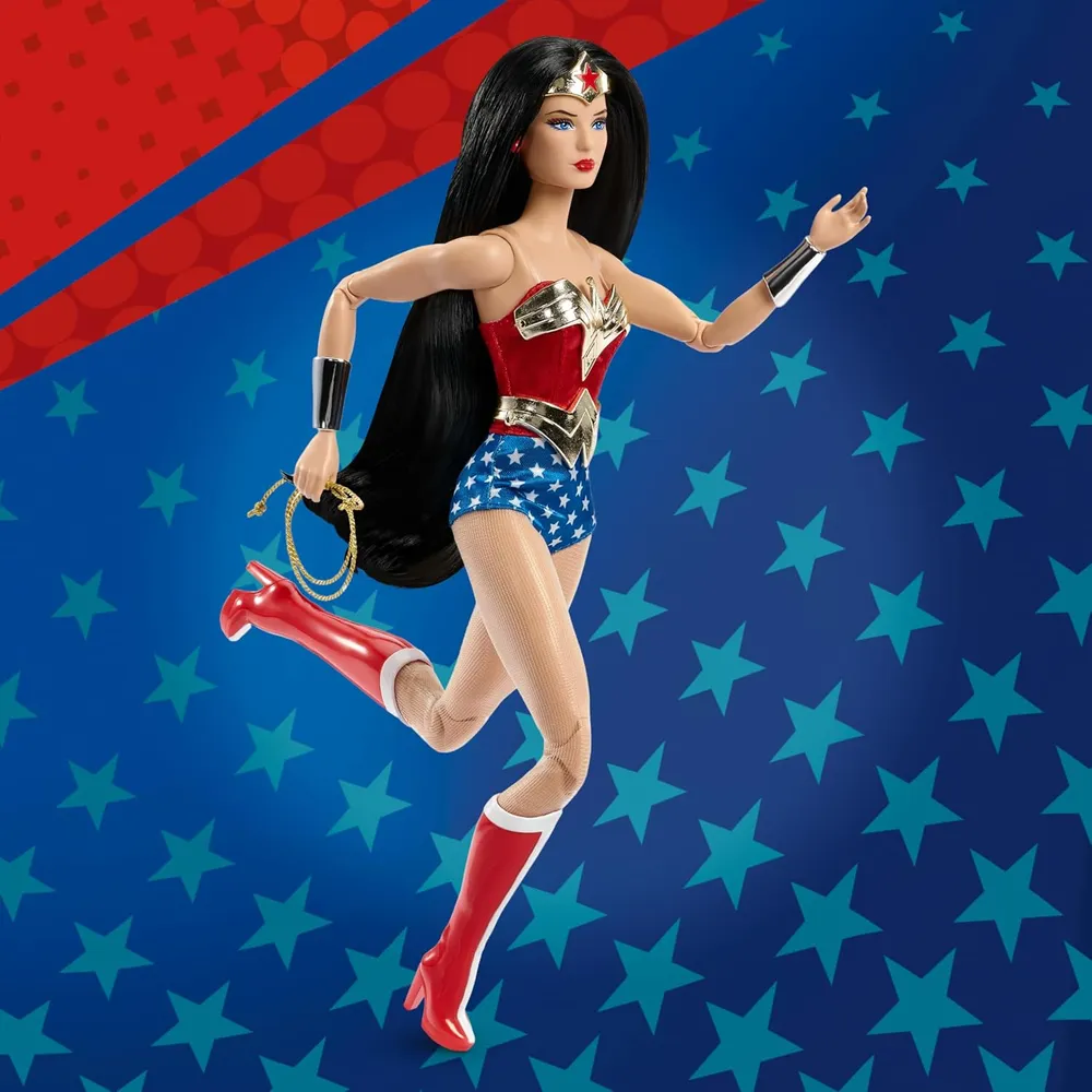 BARBIE SIGNATURE WONDER WOMAN MUÑECA