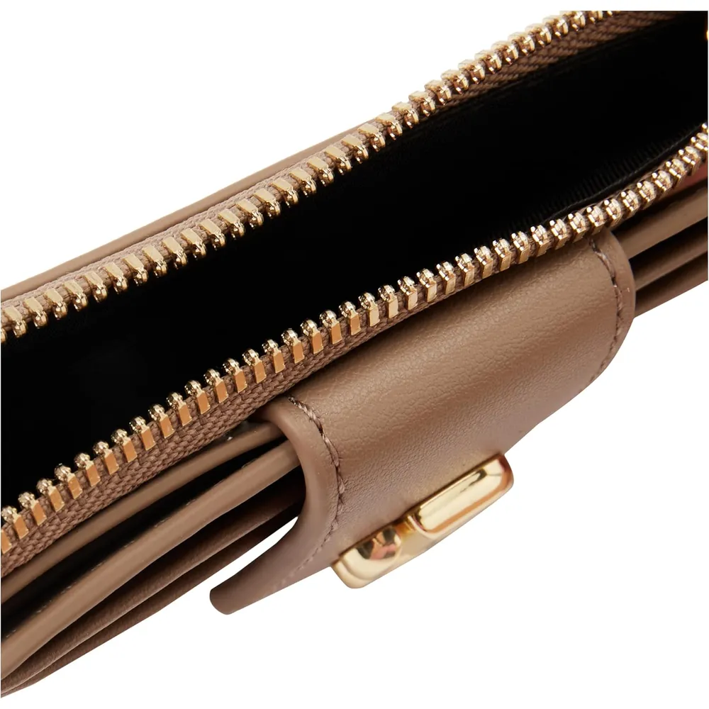 BILLETERA HUGO BOSS B ICON BEIGE MUJER