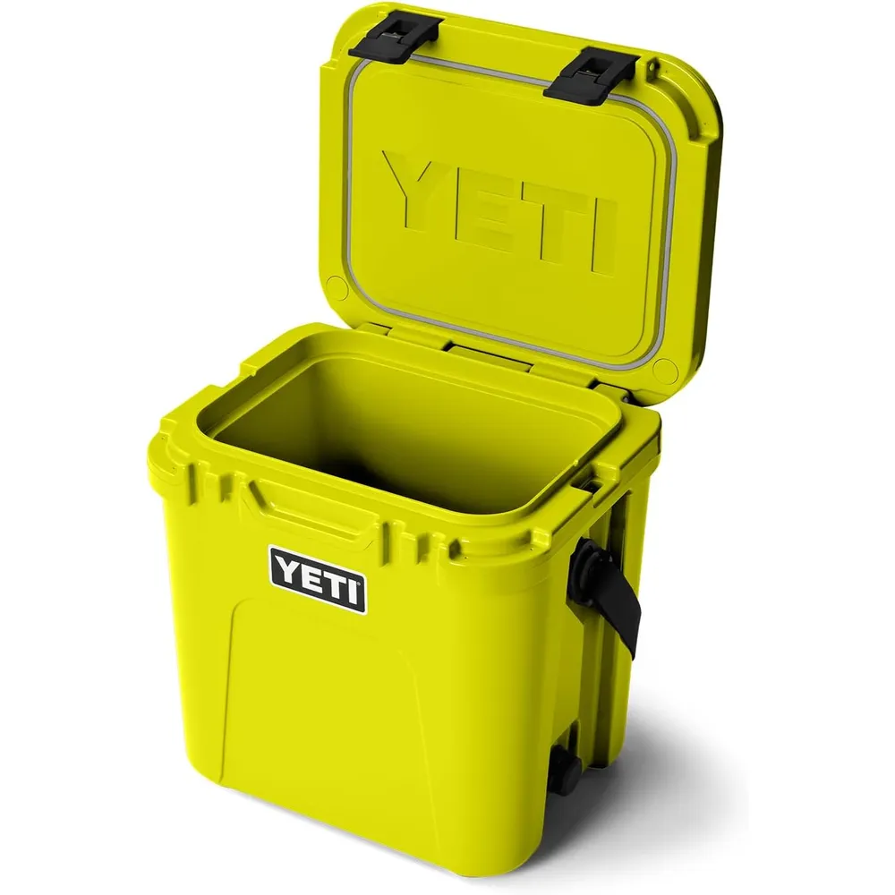 b0f1b56qrz_2_webp.webp YETI Roadie 24 2.0 Cooler Duro Con Correa De Hombro | Amarillo