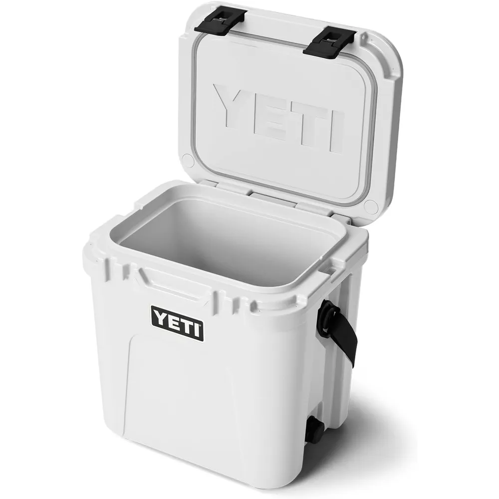 YETI Roadie 24 2.0 Cooler Duro Con Correa De Hombro | Blanco