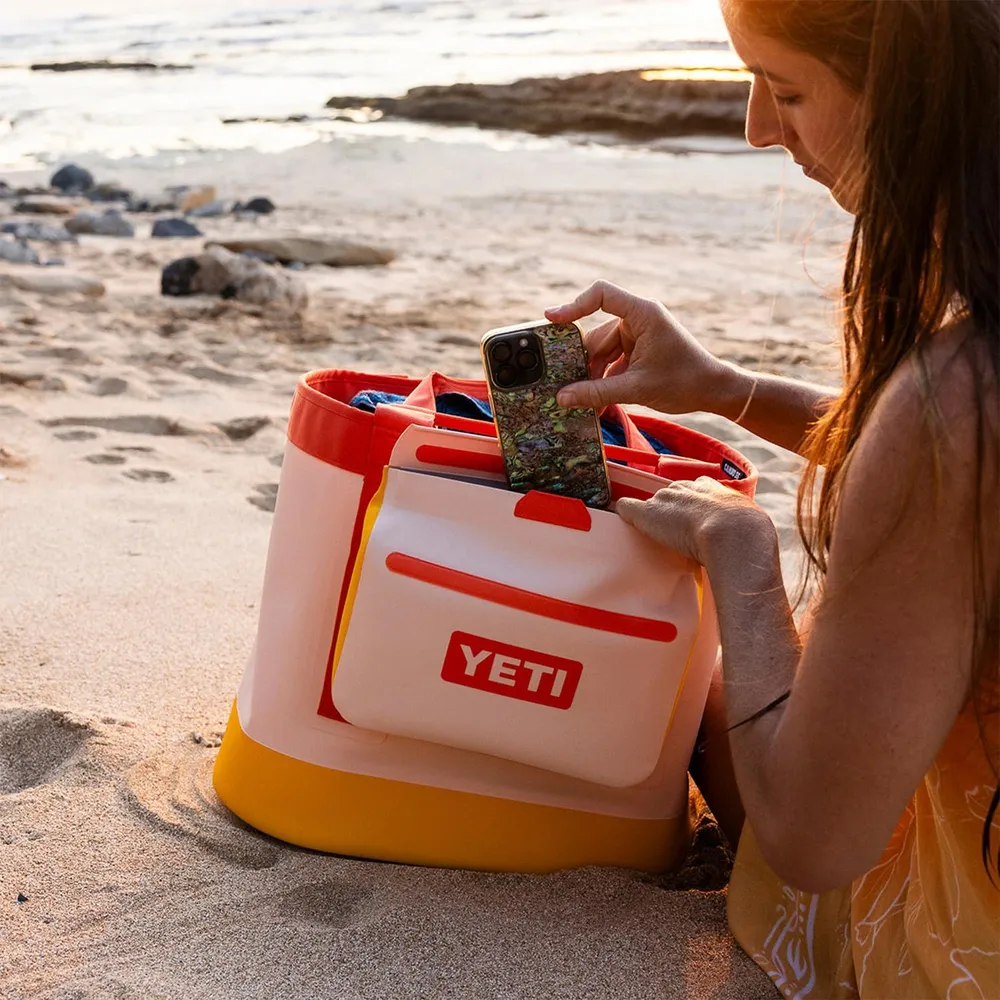 YETI Sidekick Bolsa de Viaje de 3L | Melocotón