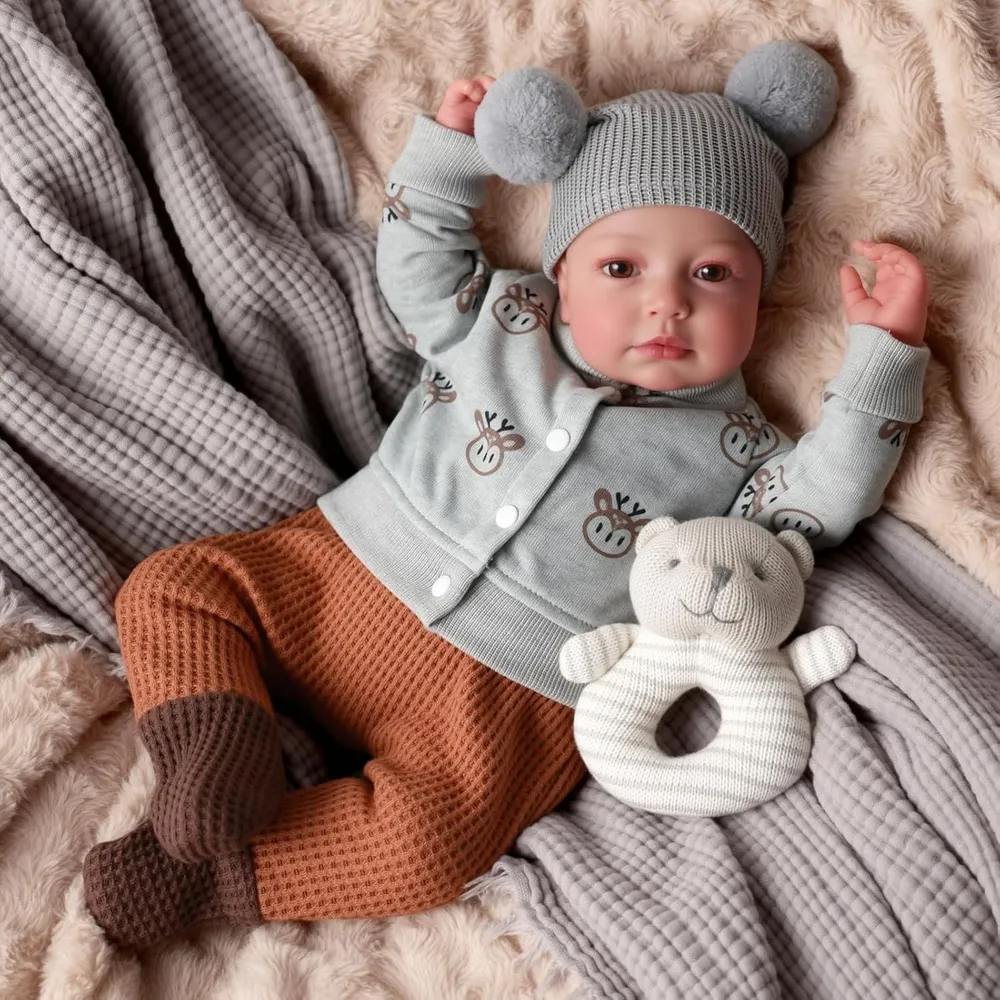Babeside Muñeca Bebé Reborn 17" / 43 cm con Cuerpo de Tela y Accesorios