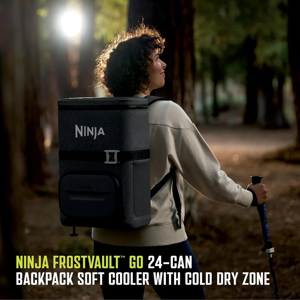 Ninja mochila térmica Frostvault Go Can, 24 qt / 22,7 L | Gris Oscuro