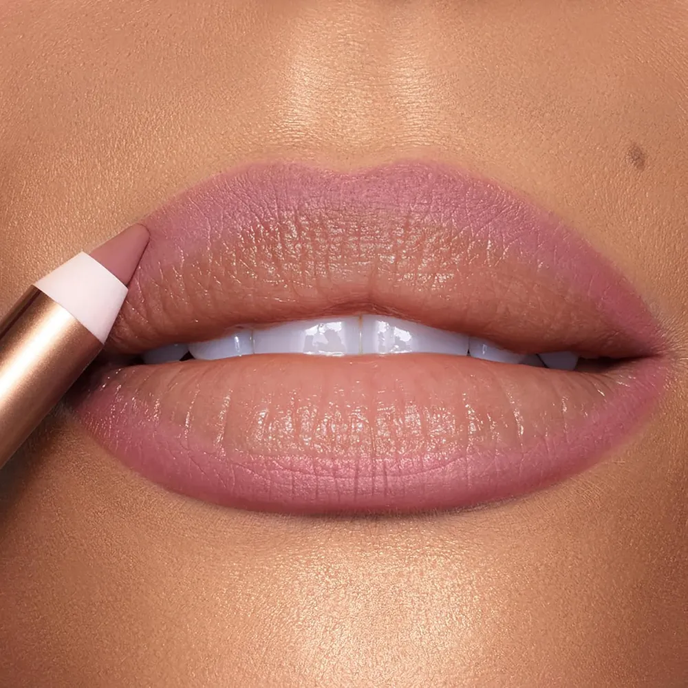 Charlotte Tilbury Lip Cheat Lápiz delineador de labios | Pillow Talk Medium - rosa baya cálido