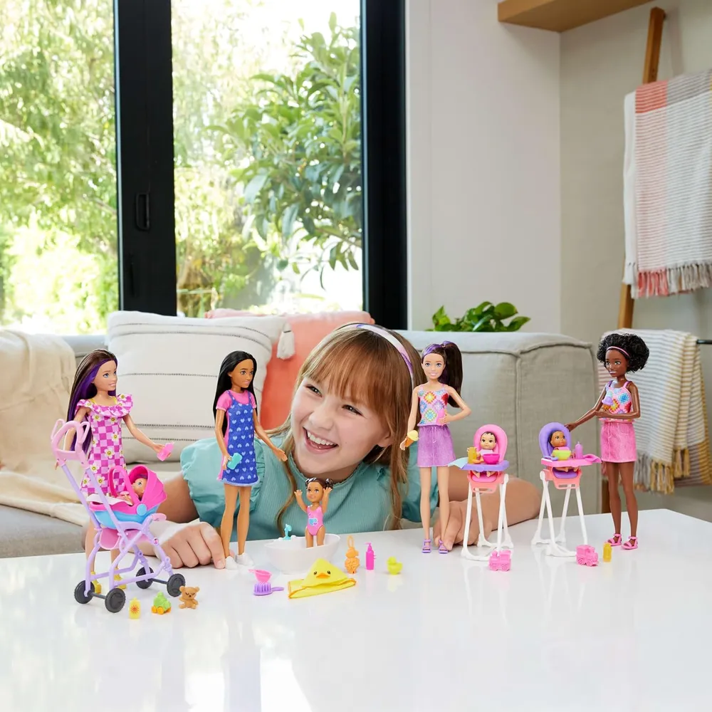 BARBIE SKIPPER BABYSITTERS SET CON BEBÉ Y COCHECITO