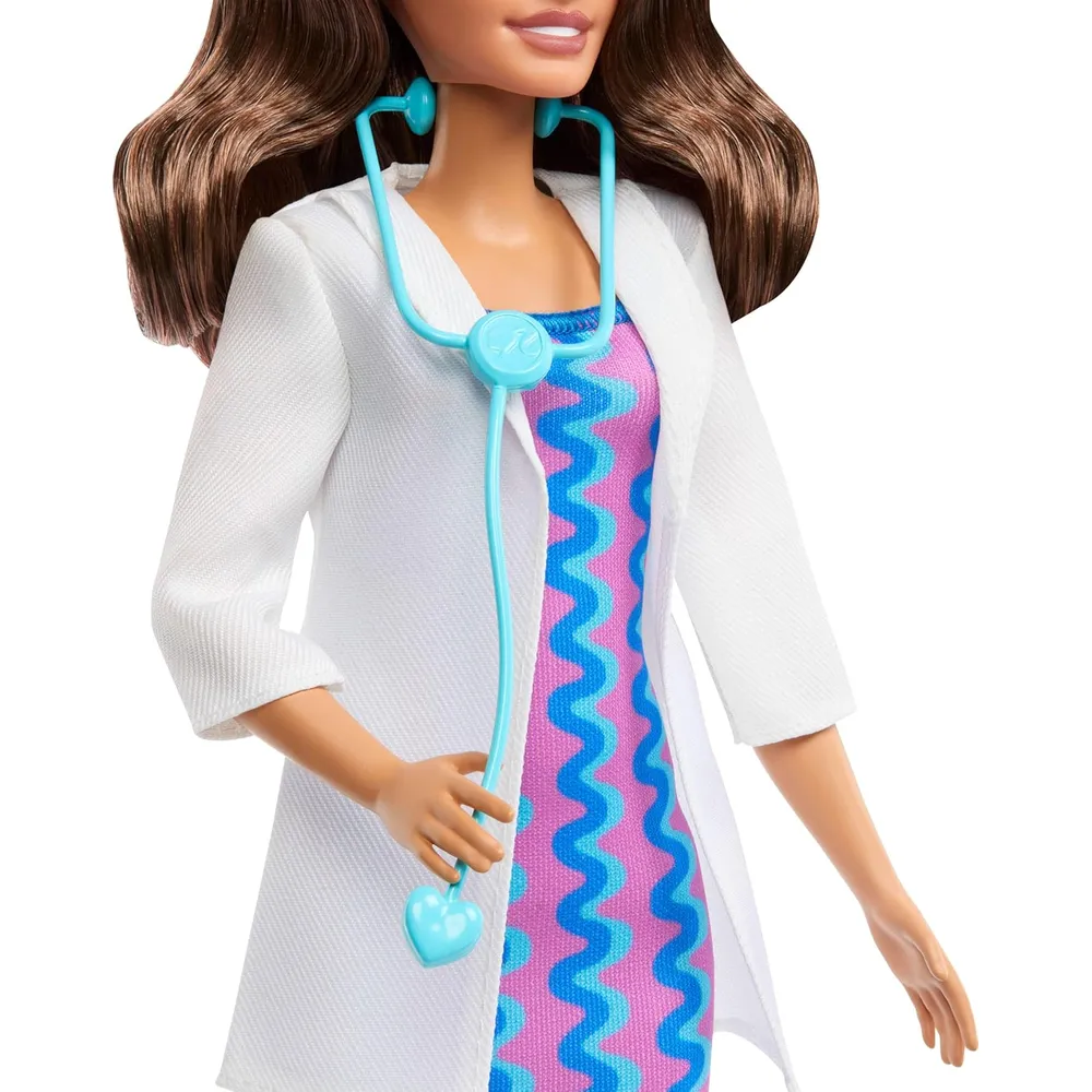 BARBIE DOCTORA MUÑECA CON BATA Y ESTETOSCOPIO