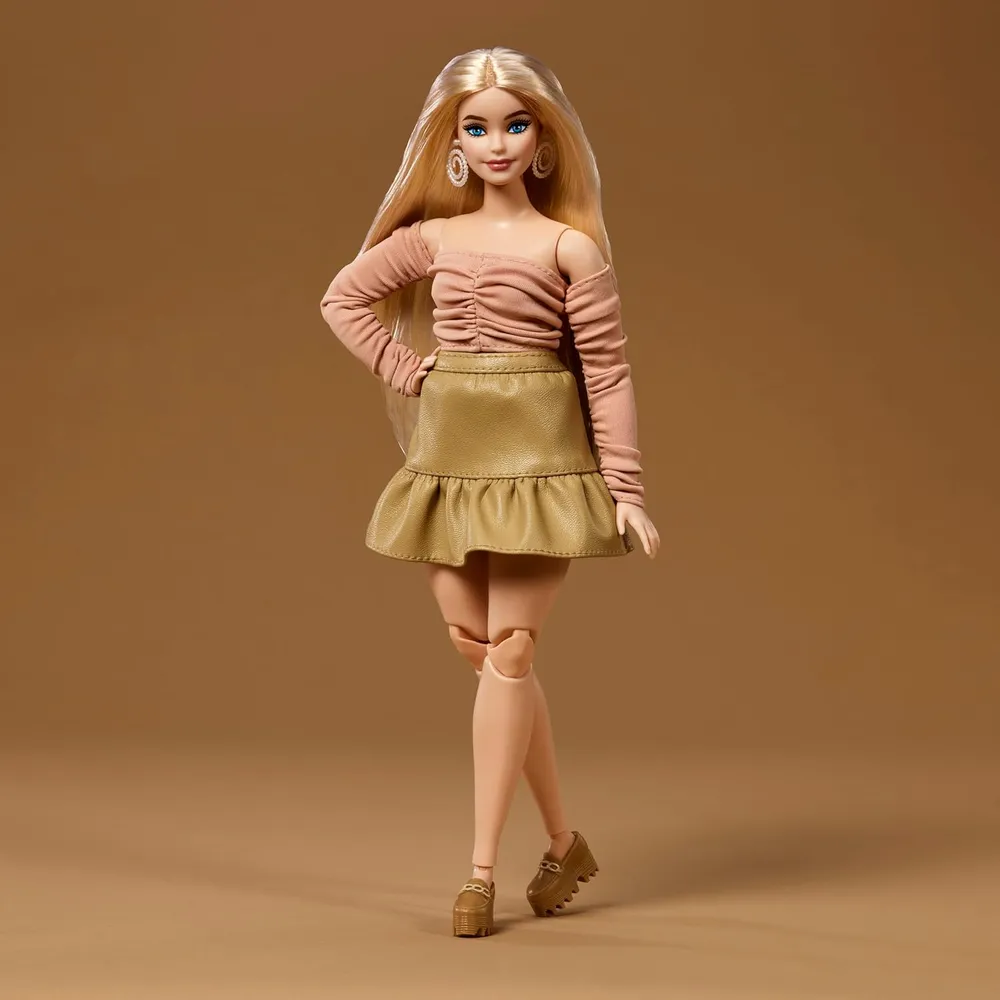 BARBIE BASICS YOU CREATE MUÑECA PERSONALIZABLE 003