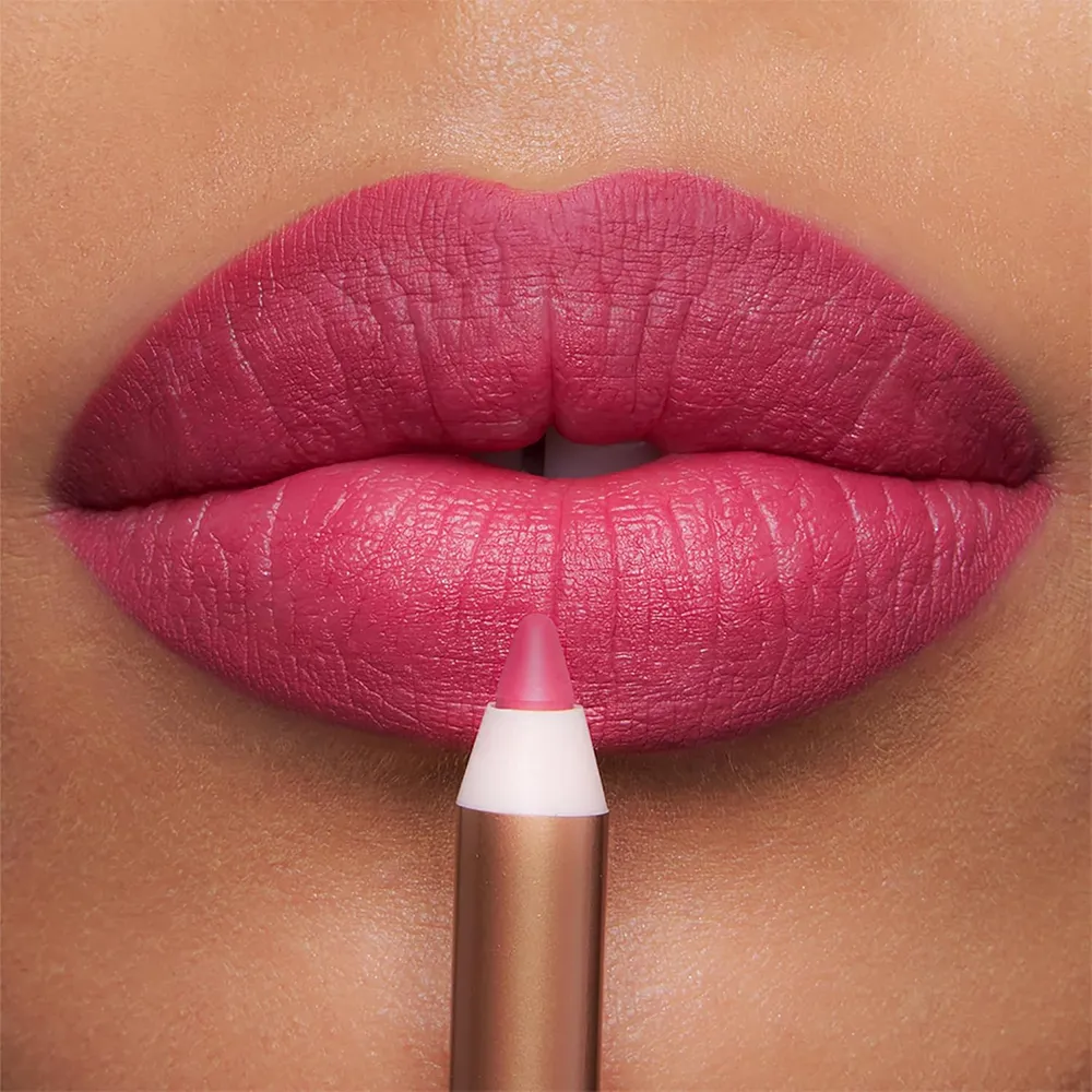 Charlotte Tilbury Lip Cheat Lápiz delineador de labios | La Reina - rosa fuerte