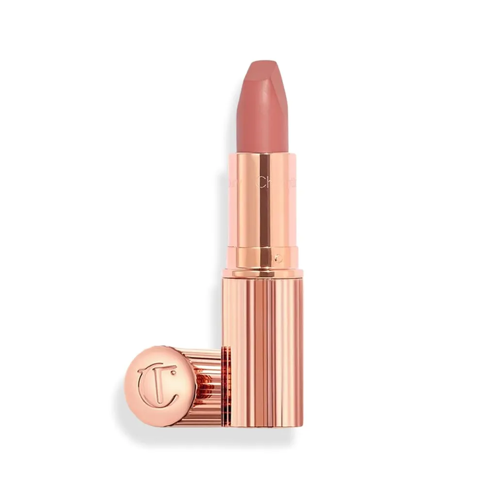 Charlotte Tilbury Revolution Lápiz labial mate | Charla de almohada - rosa nude