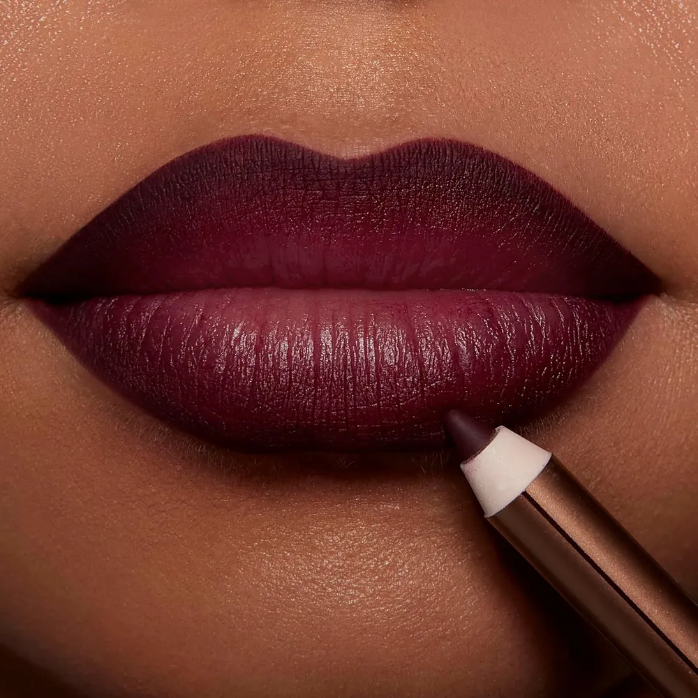 Charlotte Tilbury Lip Cheat Lápiz delineador de labios | Bad Romance - morado ciruela