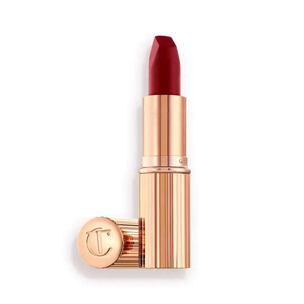 Charlotte Tilbury Revolution Lápiz labial mate | Alfombra roja roja - rojo rubí