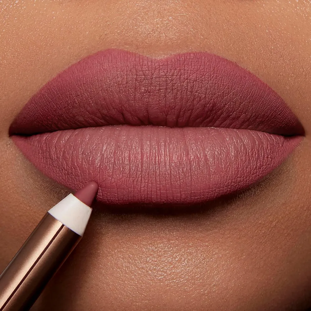 Charlotte Tilbury Lip Cheat Lápiz delineador de labios | Supersize Me - rosa nude intenso