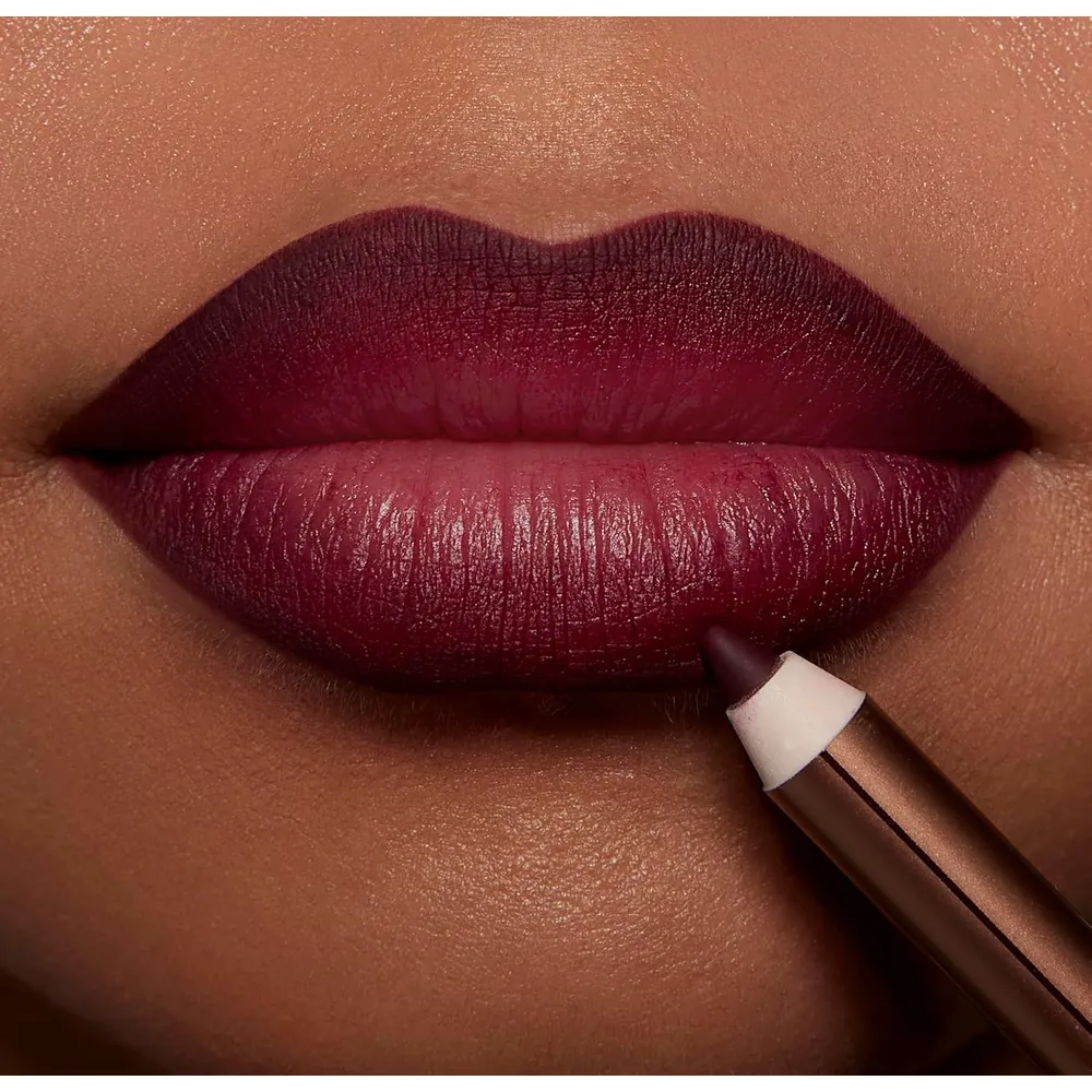 b0fgfhj78r_3_webp.webp Charlotte Tilbury Lip Cheat Lápiz delineador de labios | Berry Naughty - baya