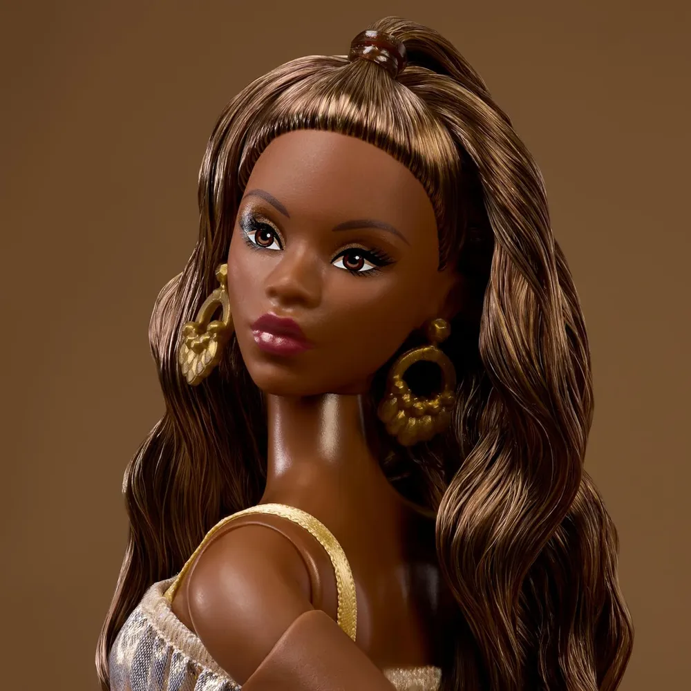 BARBIE BASICS MODELO MUÑECA CABELLO CASTAÑO VESTIDO DORADO