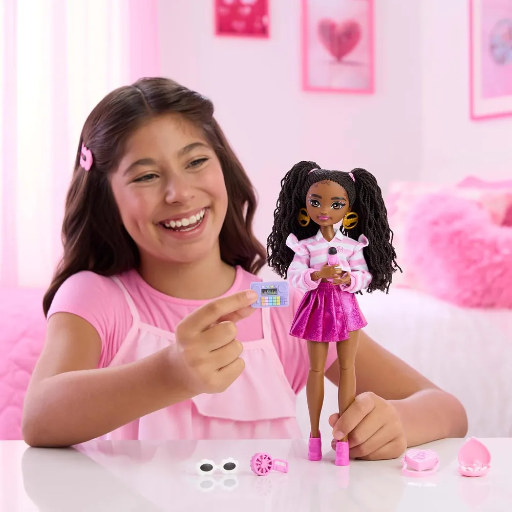 BARBIE DREAM BESTIES BROOKLYN MUÑECA CON ACCESORIOS BAILE