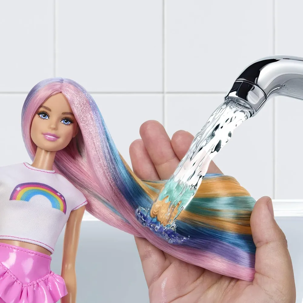 BARBIE MUÑECA BLANCA CABELLO ARCOÍRIS CON ACCESORIOS