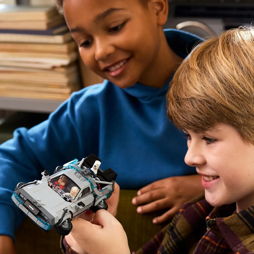 LEGO SPEED CHAMPIONS DELOREAN REGRESO AL FUTURO 2 MODOS DE CONSTRUCCIÓN