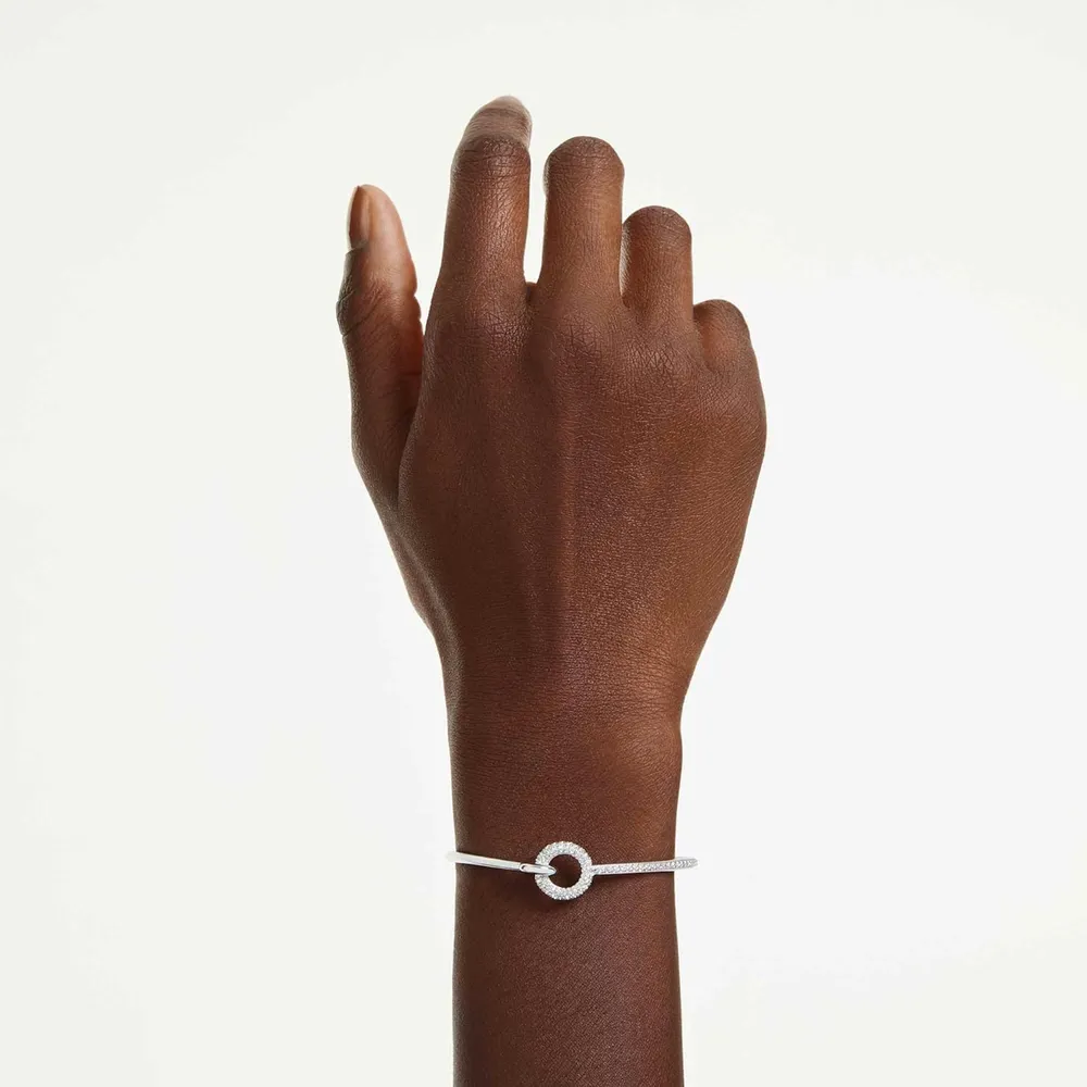 SWAROVSKI PULSERA BANGLE PAVÉ DEXTERA ACABADO RODIO PARA MUJER | PLATEADO