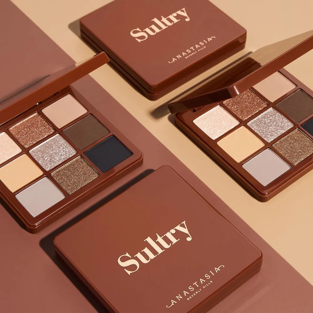 SET MINI PALETA SENSUAL + MÁSCARA VOLUMEN ANASTASIA