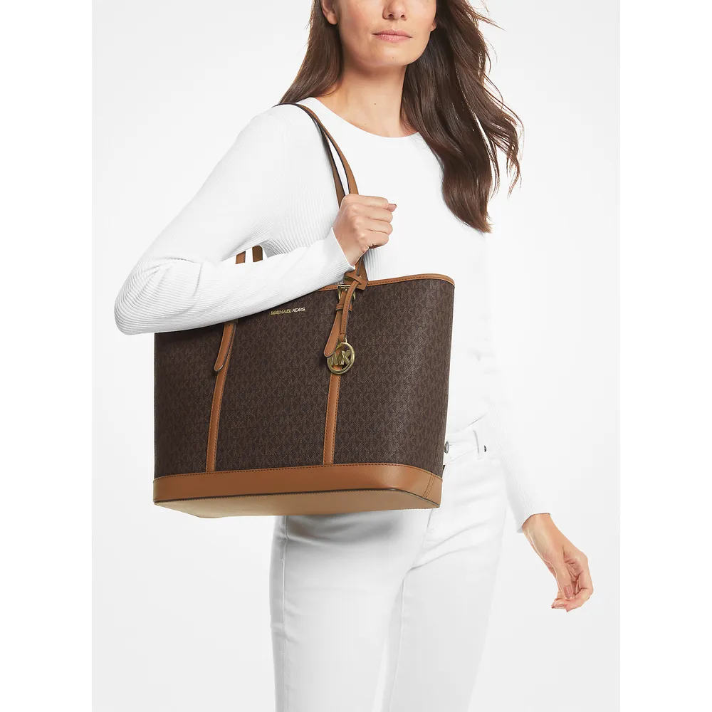 Michael Kors Bolso grande con logotipo de Jet Set Travel | Marrón