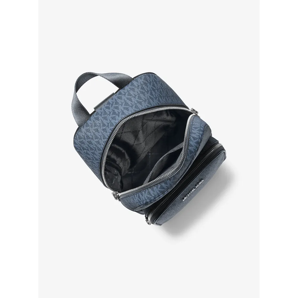 Michael Kors Mochila bandolera con logotipo de Cooper | Admiral/Plblue