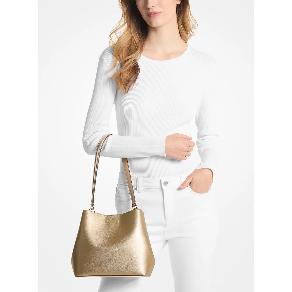 Michael Kors Bolso de hombro mediano metálico Pratt | Oro pálido