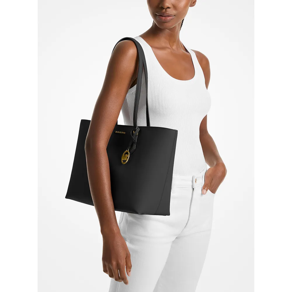 mk623763151_2_webp.webp Michael Kors Bolso grande Sheila | Negro
