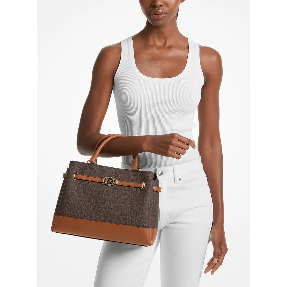 Michael Kors Bolso bandolera grande con el logotipo de la firma Reed | Marrón