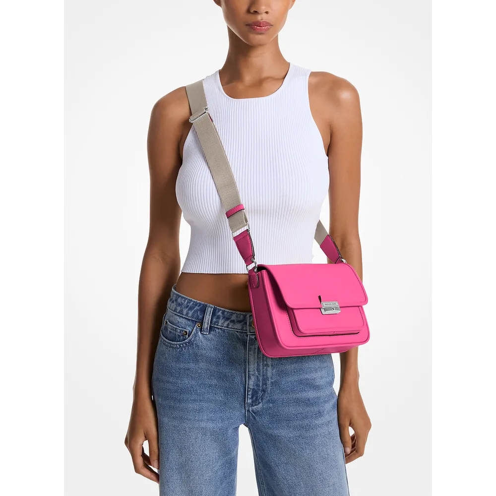 Michael Kors Bolso mensajero mediano de piel Bradshaw | Dragonfruit