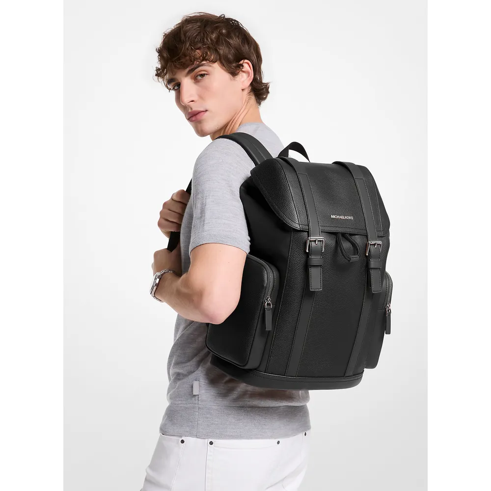 Michael Kors Mochila de cuero granulado Cooper | Negro