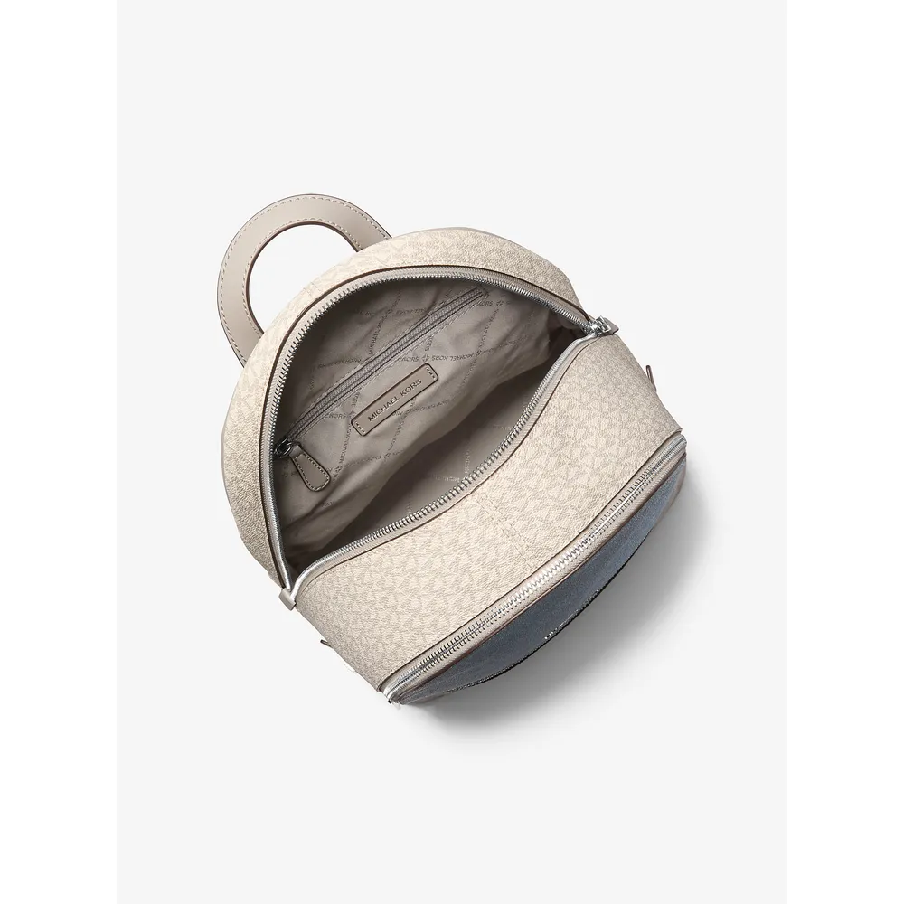 mk785370611_1_webp.webp Michael Kors' Mochila Rhea' con logo de la firma | Lt Sky Mlt