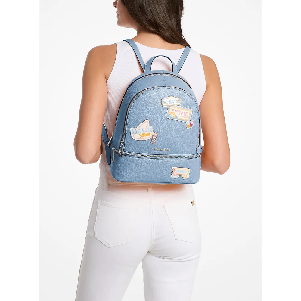 Michael Kors Mochila adornada Rhea | Cielo claro