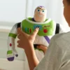PELUCHE BUZZ LIGHTYEAR TOY STORY DISNEY STORE