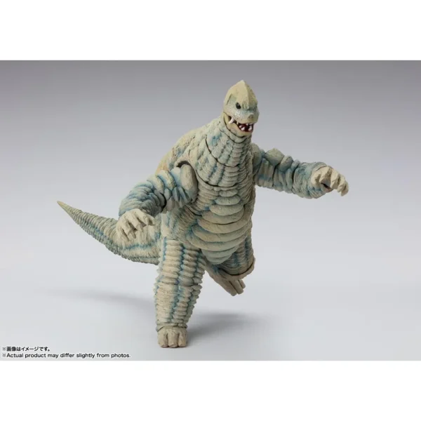 FIGURA ULTRAMAN RED KING SH FIGUARTS TAMASHII NATIONS
