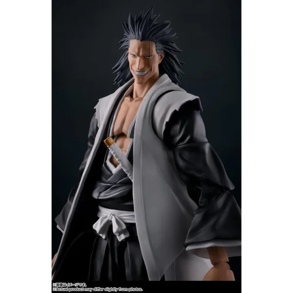 FIGURA KENPACHI ZARAKI SH FIGUARTS TAMASHII NATIONS