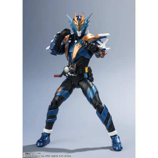 FIGURA KAMEN RIDER CROSS Z TAMASHII NATIONS
