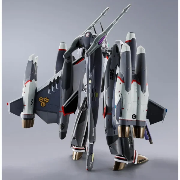 FIGURA TORNADO MESSIAH VALKYRIE MACROSS TAMASHII NATIONS