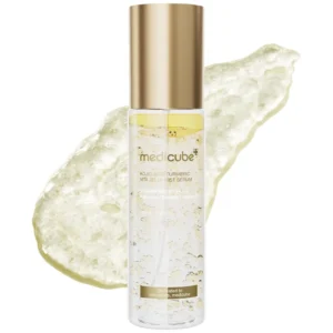 SERUM EN BRUMA MEDICUBE ACIDO KOJICO Y CURCUMA 3.38 OZ / 100 ML