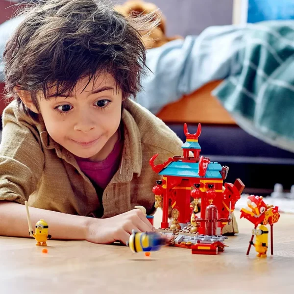 LEGO MINIONS BATALLA DE KUNG FU 75550