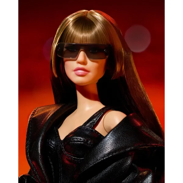 MUÑECA BARBIE SIGNATURE MILEY CYRUS CON ATUENDO