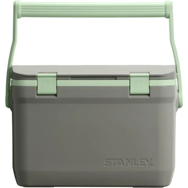 b0gc8j9b3c_0_webp.webp NEVERA PORTÁTIL STANLEY ADVENTURE 16 QT SAGE GREY