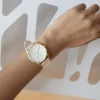 b06xdqmpkp_4_webp.webp Nine West NW/1995SVBK reloj elegante con correa | 36 mm - Rosa